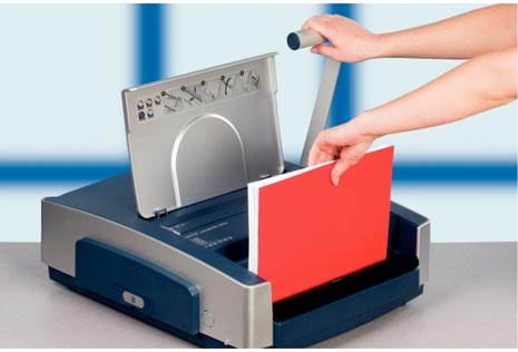 gbc WIREBIND 500E rilegatrice elettrica ad anelli metallici., marchio LEITZ.