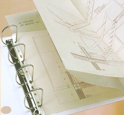 gbc Filestrip autoadesive, archiviazione 4buchi, 295x25mm in poliestere molto resistente anche a temperature elevate. I file strip permettono di archiviare in un classificatore ad anelli tutti i documenti senza necessit di perforarli, come: cataloghi, riviste, statistiche, disegni, documenti legali. I documenti possono essere estratti e consultati senza rovinarli.