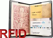 legatoria PortaPassaportoRFID-NFC +2creditCard 100x135mm Massima protezione contro il furto di dati tramite onde radio (RFID/NFC). Custodia di sicurezza per passaporto e 2 carte di credito. NERO. Dimensioni chiuso:100x135mm, aperto:135x197mm. Prodotto originale Tedesco. MADE IN GERMANY LEG4460