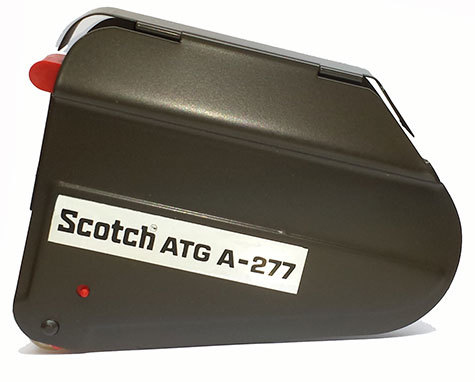 legatoria Pistola applicatrice 3M per nastri Scotch 924, 925, 969 Costruzione originale Scotch-3M interamente in metallo. Prodotto per un uso intensivo-industriale. Prodotto originale austriaco. MADE IN AUSTRIA.