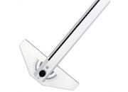 gbc Riga T plastica arda cm.80 Riga a T con testa mobile, 80cm realizzata in materia plastica speciale azzurrata, ottica di grande trasparenza superficiale. La graduazione realizzata con un procedimento ad incisione ed molto precisa. Testa in alluminio graduata a 180. ARD67080