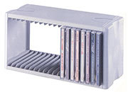 gbc Torre porta CD. NERO Dimensioni: 14,4x13x28,5cm. Modulare ed impilabile sia in orizzontale che in verticale. Contiene 20 CD nella loro scatola in plastica (juwel case) . Materiale: plastica antiurto. Design Roberto Paoli. FEL83188