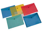 gbc Busta Trasparente Colorata PULL  Colore: azzurro. Dimensioni esterne: 24,3x33cm. Dimensione formato utile: 21x29,7cm GBC00111316