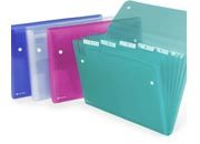 gbc Archiviatore a soffietto a 6 tasche ICE Pacco da 10 archiviatori in colori assortiti: 3 blu, 3 trasparenti, 2 rosa, 2 turchesi. Numero tasche: 6. Dimensioni esterne: 25x33x3cm GBC2102032