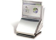 acco Supporto Notebook Station      Supporto regolabile che permette di sollevare il notebook a qualsiasi angolazione, raggiungendo anche l�altezza dei veri monitor LCD. Il notebook aperto scivola semplicemente all�interno del supporto. Con leggio sul fronte per ridurre i dolori cervicali KEN60110