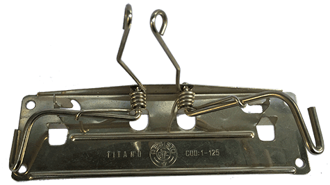 legatoria Fermacarte nichelato a doppia leva RESISTO supercapiente. rilega fino a 500 fogli. lunghezza totale 172mm, larghezza 52mm, diametro fori di fissaggio 5mm.