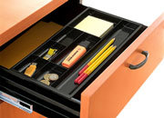 gbc Bacinella porta minuteria per cassetto, rettangolare NERA. Contiene tutta la minuteria come matite, gomme, graffette, fermagli. Divisa in 8 scomparti. Dimensioni: 225x315mm, spessore 30mm BRA54