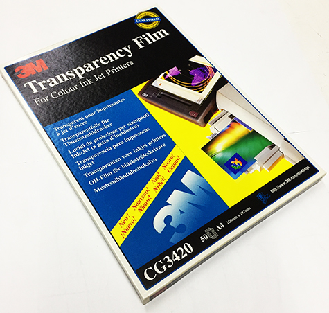 gbc Lucidi InkJet 3M CG3420 Lucidi da proiezione formato A4, per tutte le stampanti Ink Jet senza sensore ottico. Trattamento antistatico per alimentazione multipla.. Spessore 0,1 mm. Senza banda laterale, la brillantezza dei colori sui lucidi e il risultato dell'esperienza e dell'innovazione alla base della tecnologia 3M.