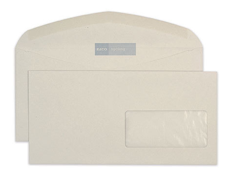 carta Busta con finestra 229x114mm, Sycling, 100gr-mq GRIGIO, 100% carta riciclata, internografata (ELCO sycling), altezza pattella 41mm, chiusura GOMMATA, Finestra a destra 100x45mm: 21mm dal basso, 12mm da destra. Prodotto originale Svizzero. MADE IN SWITZERLAND.