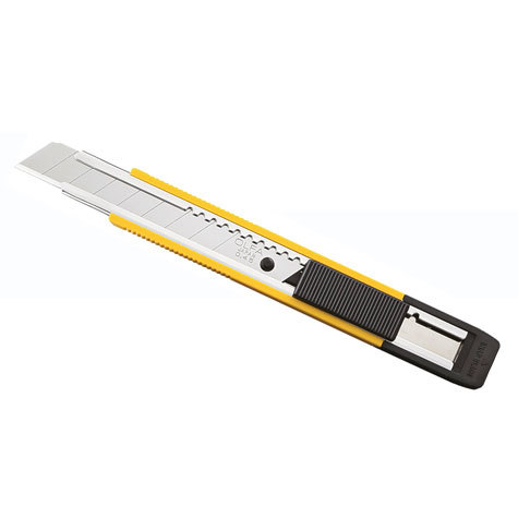 gbc Cutter Olfa MT-1 cutter di medie dimensioni per carta, cartone, imballi, etc. Lunghezza: 138mm, altezza lama: 12.5mm. Corpo del cutter realizzato completamente in ABS riciclato. Inserto di chiusura in ABS che funge da supporto per tranciare il segmento di lama usato. Con bloccaggio lama automatico. Utilizzo ambidestro. Adatto a lamette MTB, FWB. Prodotto originale giapponese, MADE IN JAPANCutter con bloccaggio lama a vite.  Prodotto originale giapponese, MADE IN JAPAN.
