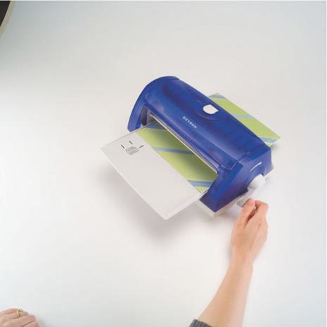 gbc 18638, Nuova Stazione Creativa Multifunzione XYRON formato A4 e A6 Blu traslucido. Ex codice Esselte 186380,  marchio XYRON.