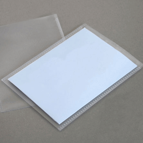 gbc 395800300. Buste U 90x127mm per fogli   80x120mm. Realizzate in polipropilene lucido di ottima trasparenza e resistenza. Sono particolarmente indicate per contenere documenti di frequente consultazione. Ex codice Esselte 580030,  marchio ESSELTE. Formato esterno: 90x127mm.