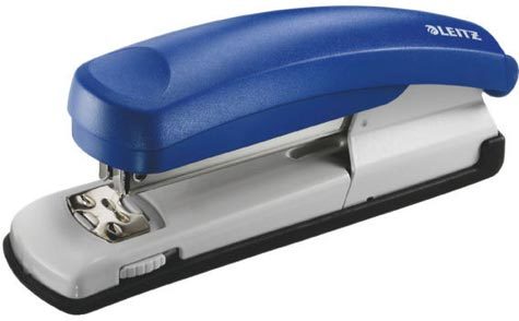 gbc LEITZ 5502 cucitrice da tavolo 30 fg - punto n 24-6 e 26-6, BLU., certificazione GS, marchio LEITZ.