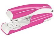 gbc Cucitrice da tavolo LEITZ 5502 NeXXt Series FUCSIA METAL, in metallo con magazzino punti in plastica, capacit 30 fogli, utilizza punto n 24/6 e 26/6, profondit cucitura  3mm/30 fogli, punto chiuso e aperto, caricamento superiore, certificazione GS, marchio LEITZ.