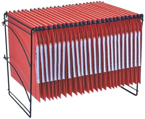 gbc 99200, HOMECLASS archivio per cartelle sospese a lettura laterale Interasse 33 cm. Dimensioni: 47x33x32 cm. Include anche 25 cartelle sospese VISICONTROL. Ex codice Esselte 992000, certificazione FSC Recycled, marchio ESSELTE.