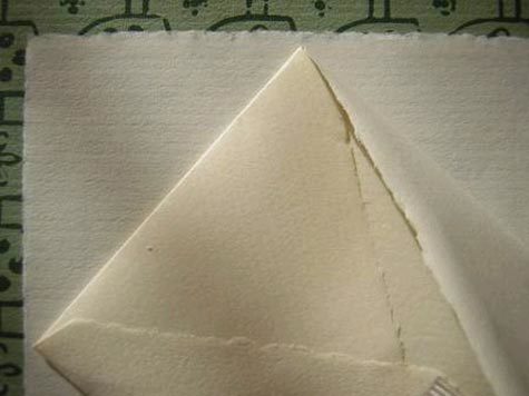 carta Carta per corrispondenza di pregio Secolo XIII, Cartiere Miliani Fabriano Avorio, 120gr, 110x220mm, bordo tagliatato a mano, per stampa laser e ink-jet.