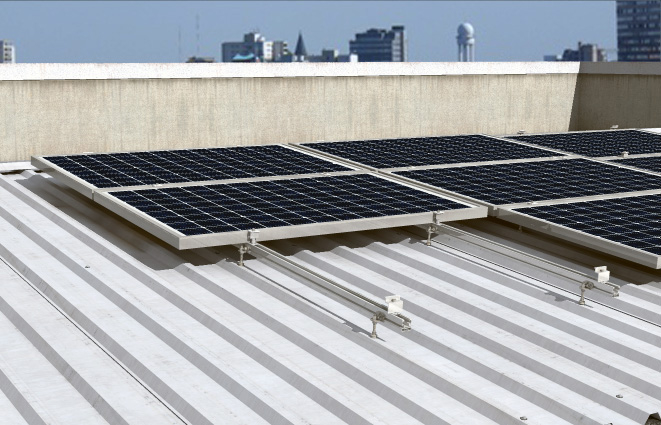 fischer Vite doppia filettatura con guarnizione STSI 10x181 A2 inox (1 Pz.) La vite doppia filettatura per installazioni fotovoltaiche su coperture in lastre ondulate e struttura portante in acciaio.