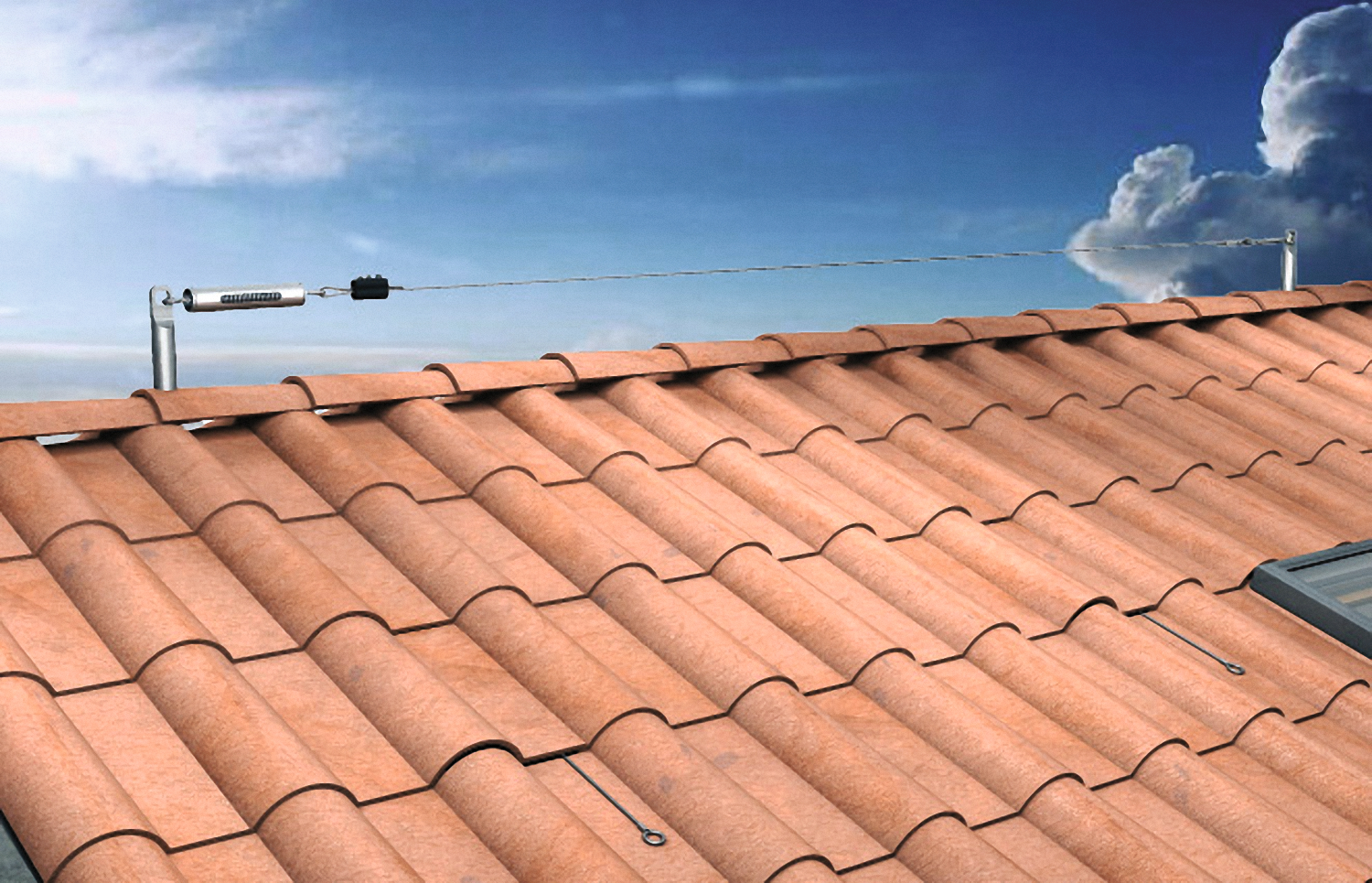 fischer Kit linea di ancoraggio base piana H40 BP alu - Sistemi anticaduta DPI (1 Pz.) Il palo indeformabile di estremit� a base piana per sistemi di ancoraggio flessibili orizzontali in coperture residenziali.