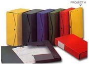 gbc Scatola Archivio PROJECT 4 dorso 4 Colore: grigio scuro. Dorso: 4cm. Dimensioni esterne: 26x36cm. Dimensioni formato utile: 25x35cm..