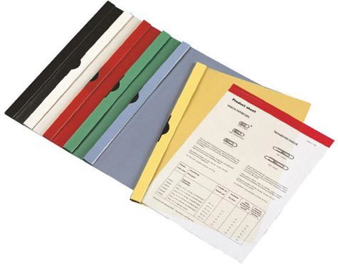 acco ClipFile conMolla LateraleMetallica, Cartellina  Kwik Clip Xs, Flash Mec 00056855. Colori assortiti (bianco, grigio, nero, rosso e blu). Formato utile: A4 (21x29,7cm). Capacit�: fino a 5 mm. pari a 30 fogli A4 da 80 gr. Copertina in Kristal liscio trasparente e fondo in polipropilene. Fermaglio a molla in plastica nero. 46-04, 141-09L.
