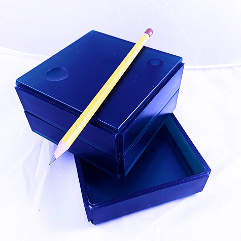 gbc Kartell, Linea Segmenti, Portaoggetti 3 cassetti BLU. mm110x110 h90, Design Michele de Lucchi.