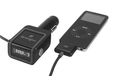 acco Trasmettitore FM per iPod�, LiquidFM de Luxe 3 tasti di preselezione per le stazioni radio preferite. Compatibile con tutti i modelli di iPod, inclusi i pi� nuovi. Ricarica l�iPod mentre � in funzione. Visualizza il nome dell�artista e il titolo del brano sul display dell�autoradio..