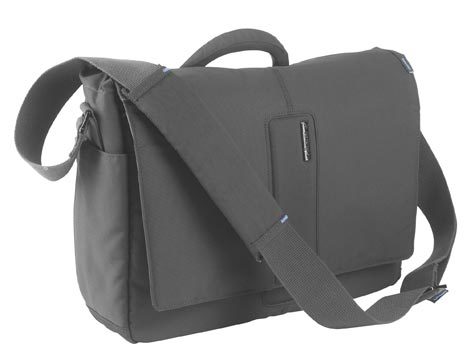 acco Contour Active Notebook Messenger, borsa per notebook La borsa Contour Active Notebook Messenger combina tessuto resistente e design intelligente. Abbiamo aggiunto una migliore organizzazione che fornisce spazio per tutto mantenendo un profilo compatto.