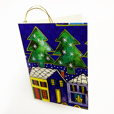 carta Biglietto chiudipacco con filo, DueCase completo di bustina in carta. Formato cm 4,7x6,8cm. Stampa offset su cartoncino bianco liscio. Cordoncino dorato in dotazione all'interno..