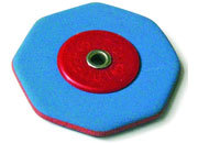 gbc Gomma ottogonale LAUFER  BLU Sostituisce la Pelikan be50-20. Ha il bordo sottile e uno speciale inserto rosso delicatamente abrasivo. Ideale per dattiloscritti, penna a sfera, inchiostri, matita copiativa. Ha una comoda forma ottagonale che permette di cancellare con precisione anche i segni pi piccoli..