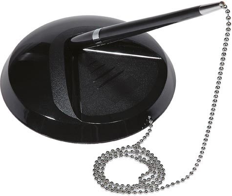 gbc Stiloforo. Base adesiva con catenella e penna a sfera. Colore bianco Refill nero. Diametro base 11,5 cm.