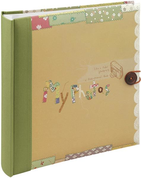 gbc Album foto con 30 cartoncini adesivi + acetato trasparente. Formato 33x33cm Possibilit� di inserire foto di vari formati. Copertina con soggetto -My Photos, dorso VERDE-. Rilegatura a libro cartonata con copertina rigida..