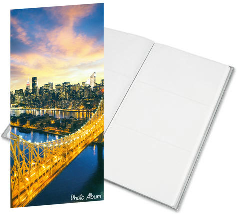 gbc Album foto a tasca per 96 foto. Ogni facciata contiene 3 foto 10x15cm Formato volume 17,5x32,5cm. Copertina con soggetto -urban skyline-. Copertina in polipropilene flessibile. Fogli porta foto di color bianco.