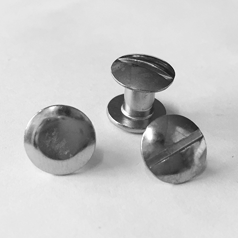 gbc Viti sepolte nichelate, lunghezza mm 5 tornite, diametro 5mm, una testa fissa ed una mobile.