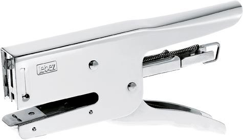 gbc Cucitrice a pinza in metallo, monta il punto 24-6 -26-6 cuce fino a 16 fogli. Profondit di cucitura 5cm.