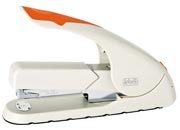 gbc Cucitrice per alti spessori con sforzo ridotto del 60% cuce dai 20 ai 40 fogli. Profondit di cucitura 7,3cm. Impugnatura ergonomica soft grip. Base in gomma antiscivolo. Caricamento frontale. Indicatore scorta punti. Monta i punti 24-6, 24-8, 26-6.