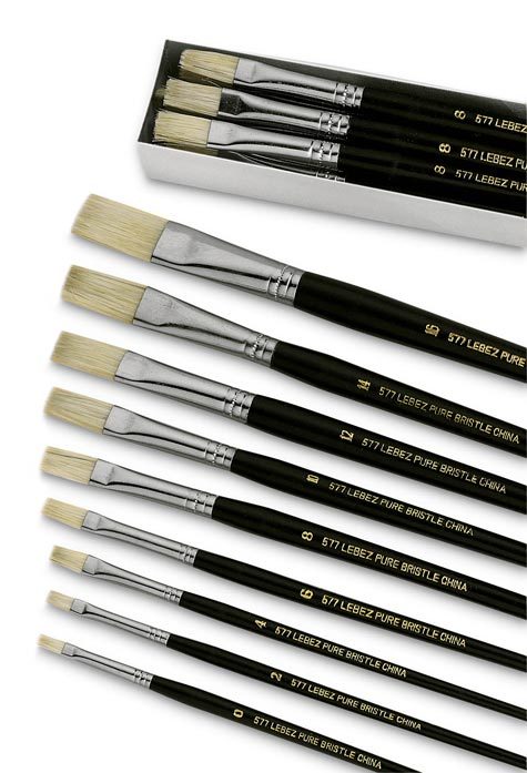 gbc Pennello n� 16 in pura setola punta piatta a spatola, manico in legno.