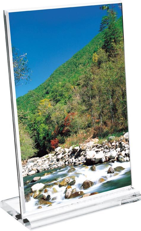 gbc Portadepliant in acrilico a disposizione VERTICALE. Spessore 10 mm  Formato: 21x31cm. Ideale come portacertificati, .