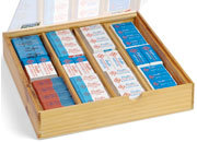 gbc Espositore in legno 311 gomme Lufer Contiene 55 gomme in caucci 0440, 24 gomme in plastica 0121, 46 gomme in plastica 0131, 24 gomme in plastica 0120, 64 gomme in plastica 0140, 28 gomme in plastica 0720, 64 gomme in plastica 0740, 6 gomme pane 0920. 26x28x6 cm.