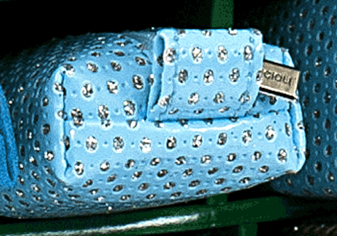 gbc Saccucciolo, astuccio per matite AZZURRO con BRILLANTINI colorati,a forma allargata, in PU*.