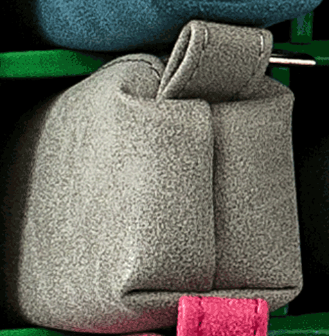 gbc Saccucciolo, astuccio per matite GRIGIO, tinta unita a forma allungata in altezza, in PU*.