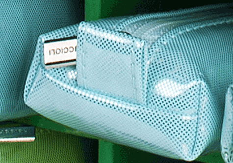 gbc Saccucciolo, astuccio per matite AZZURRO, fantasia a cuoricini, forma allargata, in PU*.