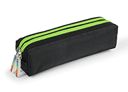 gbc Saccucciolo, astuccio per matite 2 cerniere colorate VERDE, in nylon, formato 22x9x6cm, tinta unita nero*.
