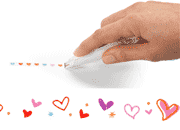 gbc Decoration roller, CUORICINI 2 Consente di imprimere una striscia decorativa al semplice passaggio. Funziona come un nastro correttore, imprimendo 8 diverse decorazioni. Altezza 6mm. lunghezza 6 metri. Prodotto originale PLUS. Made in Japan* LEB80644d