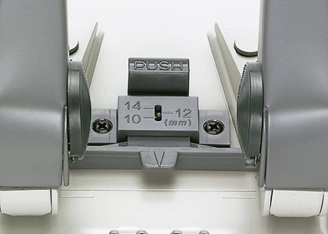 gbc Perforatore OPEN a 2 fori in metallo, con guida regolabile perfora fino a 29 fogli da 64gr (2,3mm), foro diametro 6mm, distanza tra i fori 8cm.