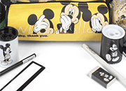 gbc Saccucciolo, astuccio per matite, Walt Disney accessoriato con: matita con gomma, righello, temperamatite 2 fori, gomma. In PU, formato: 22x3x5cm*.