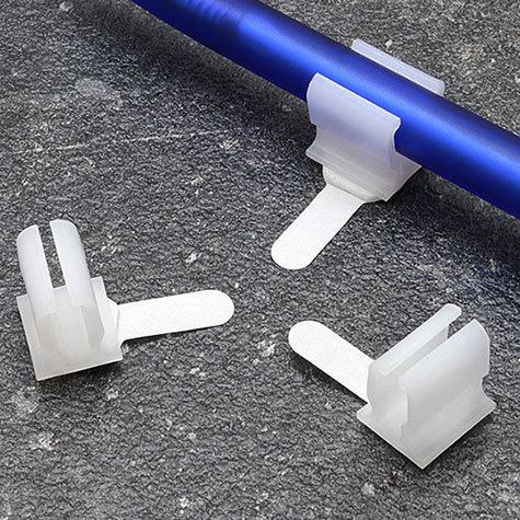 legatoria Portapenne autoadesivo in plastica, 12x14mm BIANCO SEMITRASPARENTE, altezza 15mm.