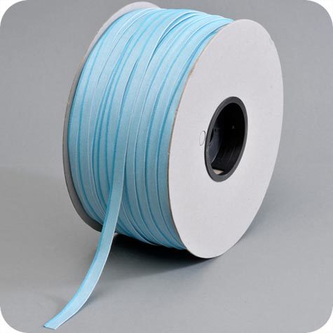 legatoria Capitello BLU CHIARO avvolto per il lato sinistro, larghezza 13 mm.