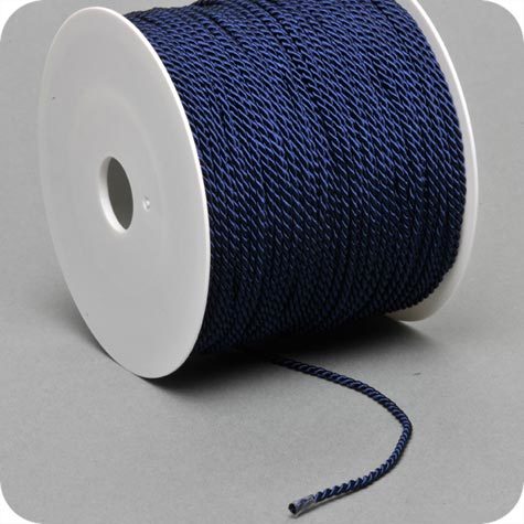 legatoria Cordoncino 2mm, viscosa, BLU SCURO a 3 capi, spessore 2 mm, doppio ritorto, in viscosa. Cordoncino ideale per abbellimenti in campo cartotecnico e per il confezionamento di men�, libretti matrimonio, bomboniere. .
