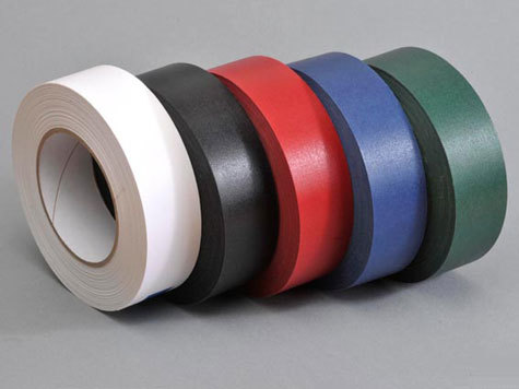 legatoria NastroAutoadesivo bordaDorso, 19mm NERO, nastro speciale in PVC effetto tela per coprire il dorso di blocchi pinzati. Elegante effetto tessuto, spessore 200 micron. Utilizzato nelle industrie grafiche per bordature e dorsature di libri, registri, quaderni, blocchi per assegni e formulari.