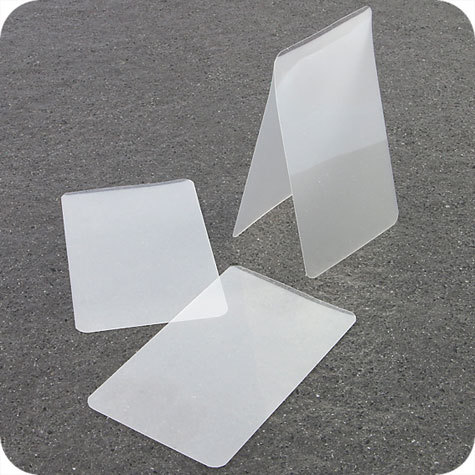 legatoria Pouches. bustine plastificanti. 65x105mm TRASPARENTE lucido, 60 micron per lato, saldate sul lato corto, angoli arrotondati, in polietilene, per cartoncini 59x99mm, plastificazione a caldo.